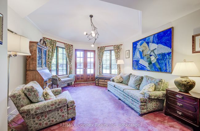 13233 5 Th Line, Home with 4 bedrooms, 5 bathrooms and 20 parking in Rockwood ON | Image 20