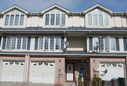 24 Larrison Loop, Staten Island, NY, 10314-5086 | Card Image