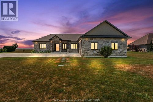 5482 Talbot Trail, Merlin, ON, N0P1W0 | Card Image