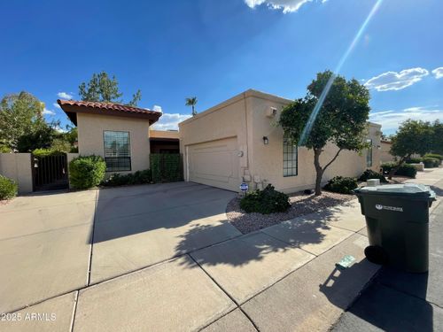 5521 E Paradise Dr, Scottsdale, AZ, 85254-5732 | Card Image