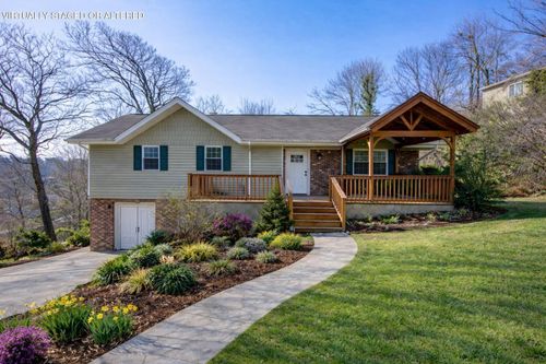 4557 N Ravenwood Dr, Chattanooga, TN, 37415-2357 | Card Image