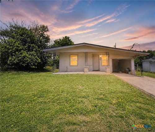 907 Southside Dr, Killeen, TX, 76541-7754 | Card Image
