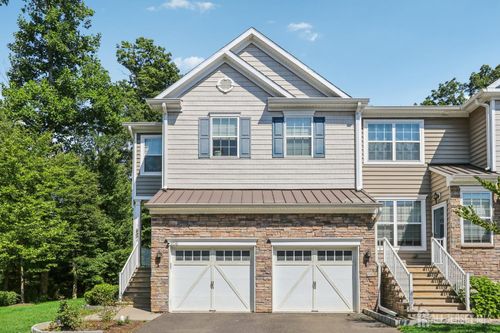 206 Shields Ct, MONMOUTH JUNCTION, NJ, 08852-2054 | Card Image