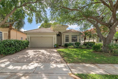 7868 Monarch Ct, Delray Beach, FL, 33446-3666 | Card Image