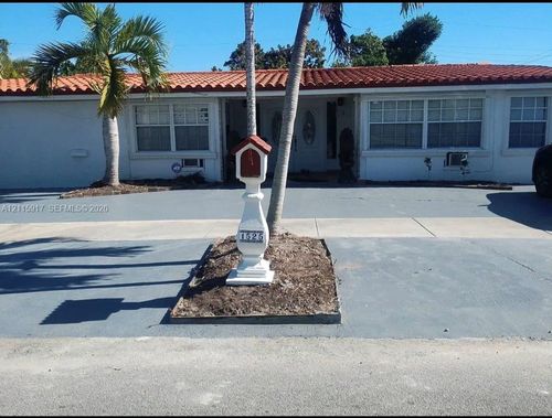 0-1525 Sw 76th Ave, Miami, FL, 33144 | Card Image