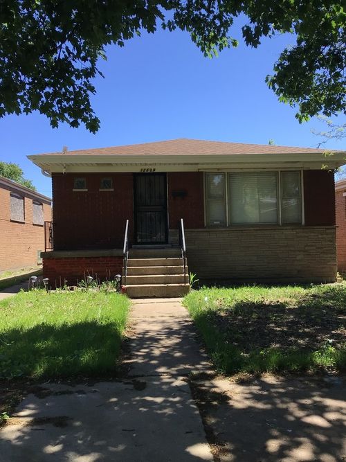 12529 S Edbrooke Avenue, Chicago, IL, 60628 | Card Image