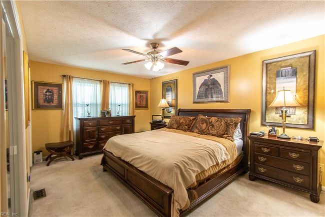 10 Steeplechase Loop, House other with 3 bedrooms, 3 bathrooms and null parking in Hampton VA | Image 14