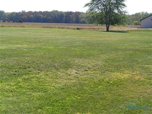 10025 Country Acres Dr, Ottawa, OH, 45875-9200 | Card Image