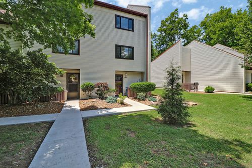 48 Wilshire Heights Dr, CROSSVILLE, TN, 38558-6261 | Card Image