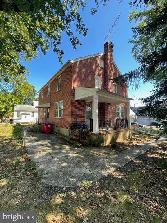 8th St, Quakertown, PA 18951
