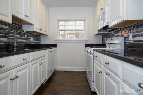 apt-c3-160 E Elm St, Greenwich, CT, 06830-6653 | Card Image