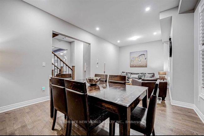 7 Via Romano Blvd, House attached with 5 bedrooms, 5 bathrooms and 4 parking in Vaughan ON | Image 5