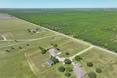 5418 County Rd 101, House other with 3 bedrooms, 2 bathrooms and 8 parking in Robstown TX | Image 1