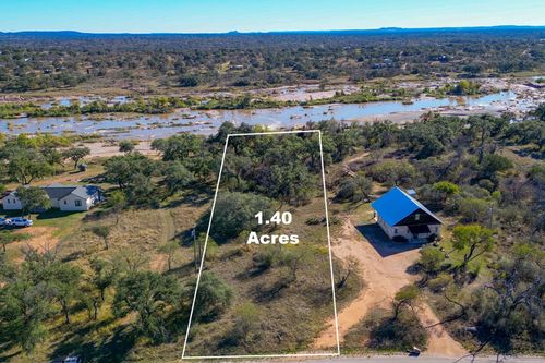 104 County Road 104, Llano, TX, 78643-2929 | Card Image
