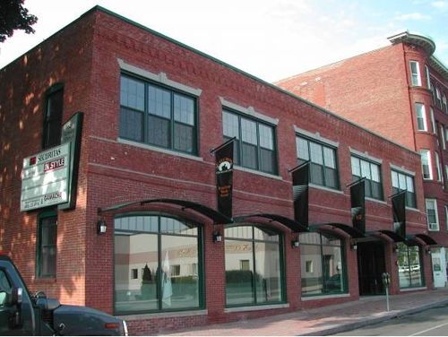 apt-1-62 Lowell St, Manchester, NH, 03101-1607 | Card Image