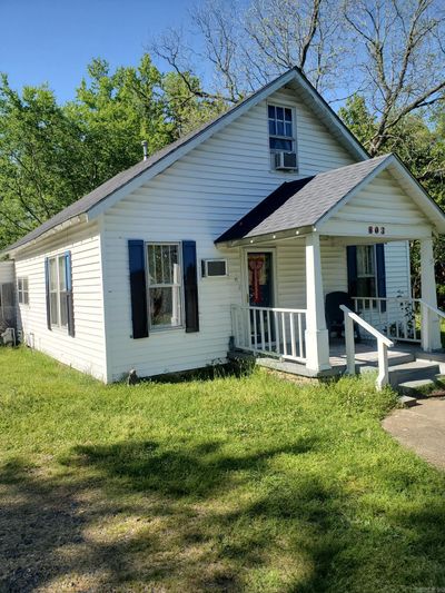 803 Pine Avenue, House other with 3 bedrooms, 1 bathrooms and null parking in Mena AR | Image 1