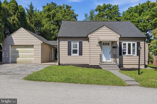 11006 Decker Ave, HAGERSTOWN, MD, 21740-7632 | Card Image
