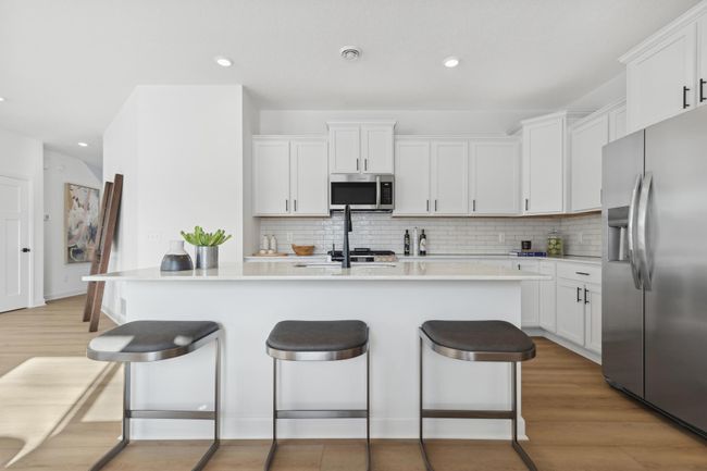 (*Photo of decorated model, actual homes colors and finishes will vary) | Image 6