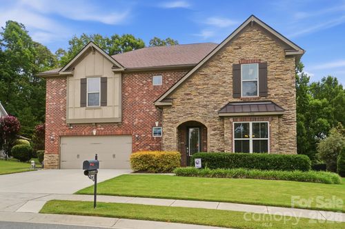 1385 Cilantro Ct, Tega Cay, SC, 29708-8815 | Card Image