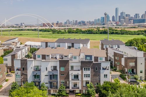 804-381 E Greenbriar Ln, Dallas, TX, 75203-1048 | Card Image