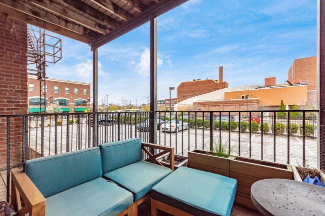 108 Hamilton Ave, Condo with 2 bedrooms, 2 bathrooms and null parking in Columbus OH | Image 22