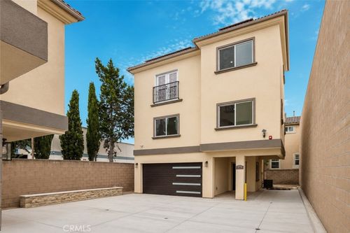 4102 Spencer St, Torrance, CA, 90503-2420 | Card Image