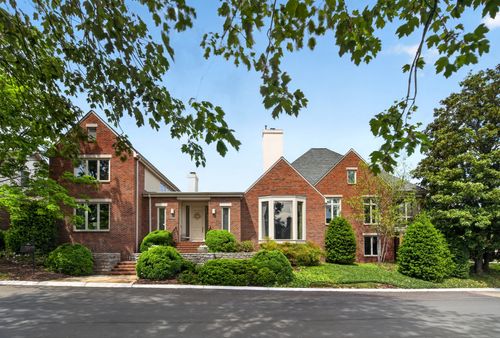 101 Abbottsford, Nashville, TN, 37215-2437 | Card Image