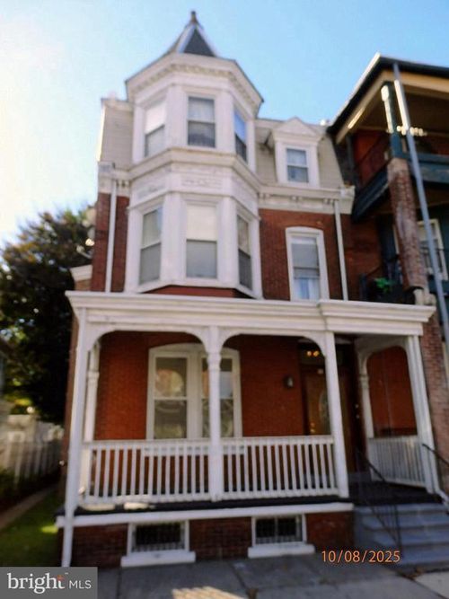 42 N 13th St, Allentown, PA, 18102-4340 | Card Image