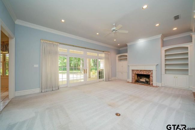 7 Summer Creek Way, House other with 4 bedrooms, 4 bathrooms and null parking in Longview TX | Image 6