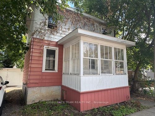 1 Menard Ave, Cornwall, ON, K6H4K2 | Card Image