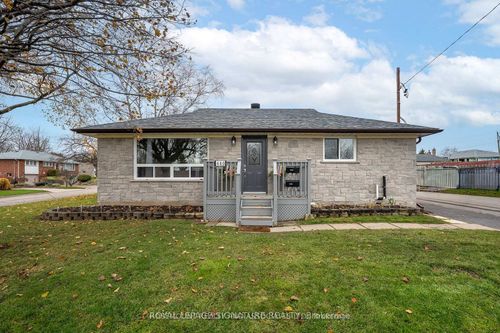 480 Browning St, Oshawa, ON, L1H6S9 | Card Image