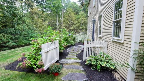 171 Wilder Rd, Bolton, MA, 01740-1258 | Card Image