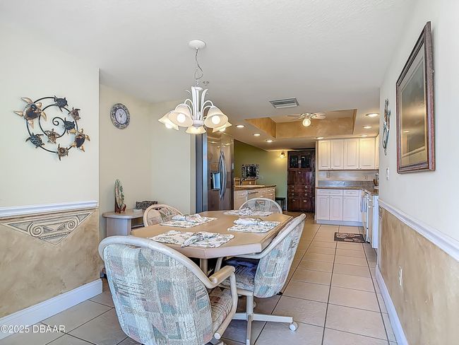 Breakfast nook | Image 12