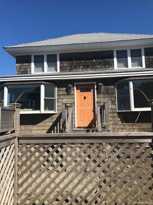 16 Crescent Ave, Ocean Beach, NY, 11770-2058 | Card Image