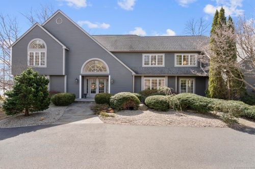 29 High Point Dr, Middle Haddam, CT, 06456-7718 | Card Image