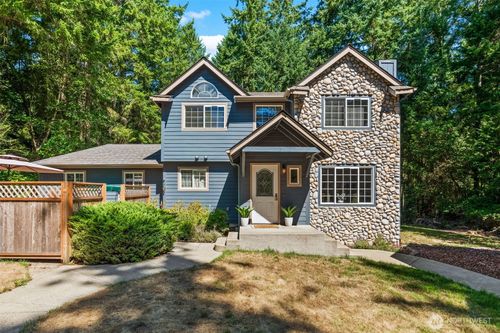 1043 Nootka Dr, Fox Island, WA, 98333-9657 | Card Image