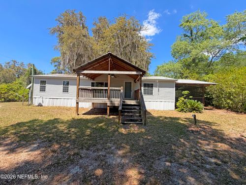 120 Peach Ave, Hawthorne, FL, 32640-5617 | Card Image