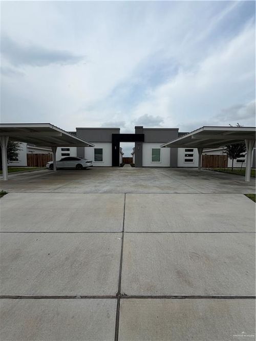 4-3304 Wolf Creek Ave, Edinburg, TX, 78541-6597 | Card Image