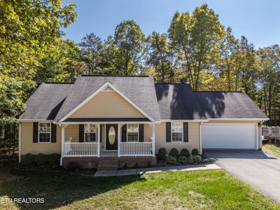 618 Lakeview Drive, House other with 3 bedrooms, 2 bathrooms and null parking in Crossville TN | Image 1