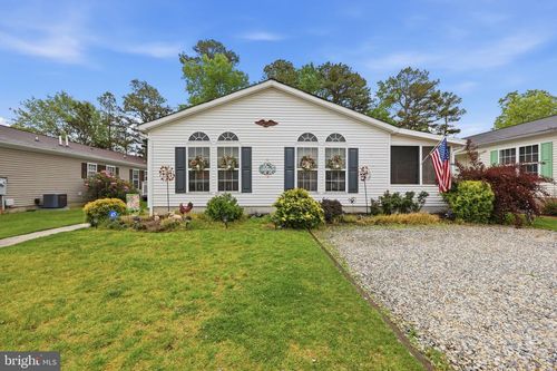 24 Sycamore Ln, MAYS LANDING, NJ, 08330-8947 | Card Image