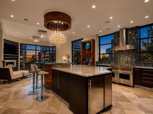 4e-1 Waterway Ct, The Woodlands, TX, 77380-2647 | Card Image