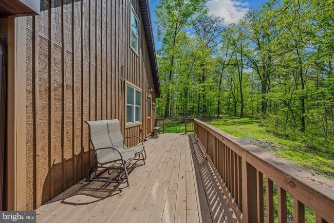 82 Vista River Ln, House other with 2 bedrooms, 1 bathrooms and null parking in Paw Paw WV | Image 8
