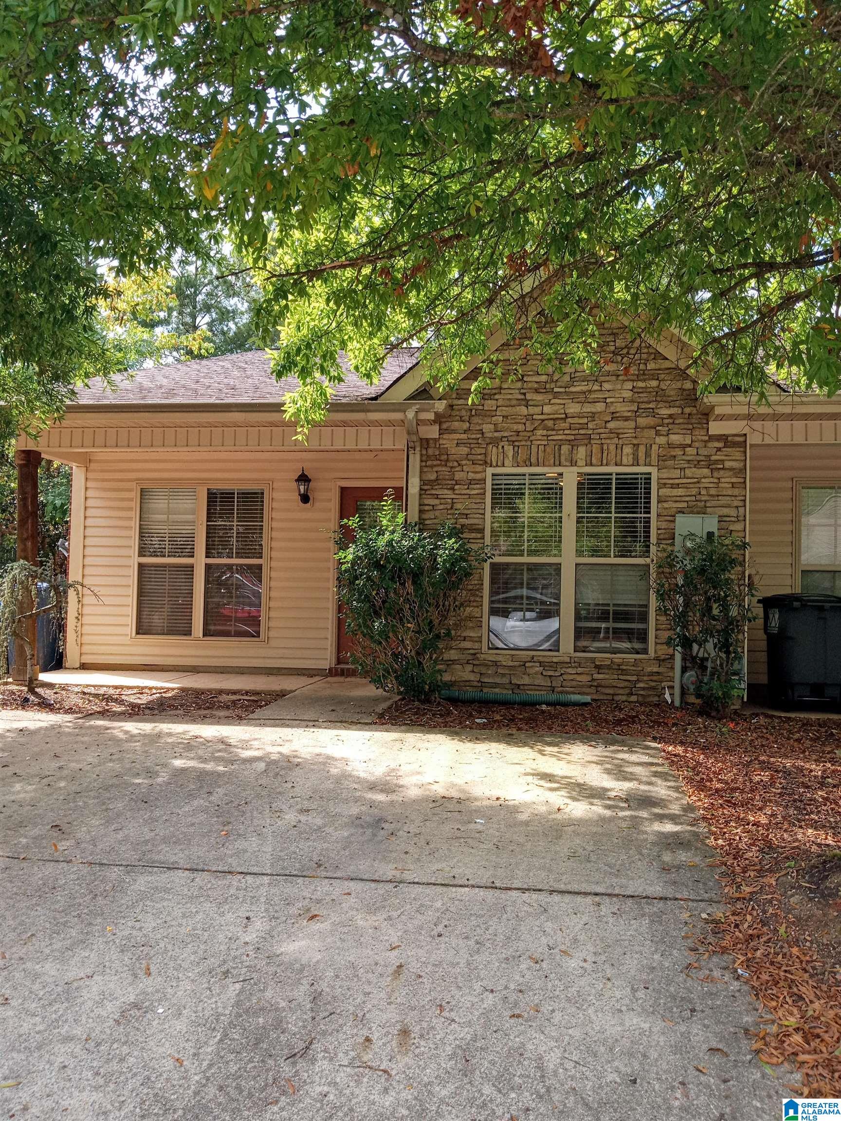 Colony Ln, Hoover, AL 35226