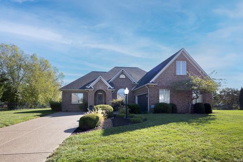 2235 Long Cove Cir, Newburgh, IN, 47630-8411 | Card Image