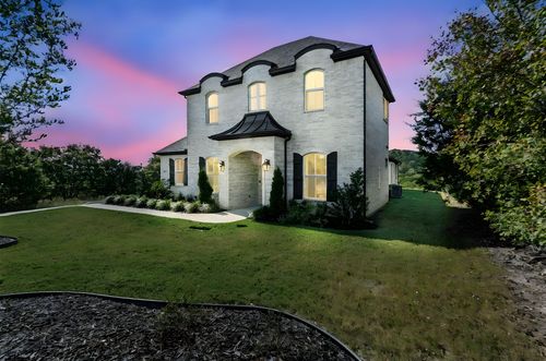 8732 Fullerton Dr, Cleburne, TX, 76033-8697 | Card Image