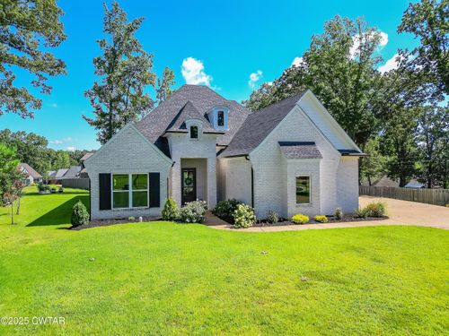 16 Waterfront Cv, Jackson, TN, 38305-1995 | Card Image
