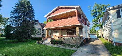 down-3638 Chelton Rd, Shaker Heights, OH, 44120-5064 | Card Image