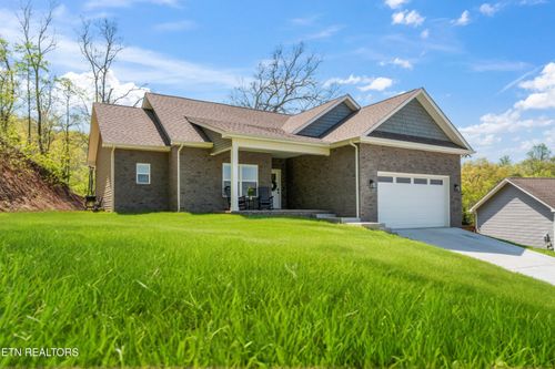 174 Flag Stone Way, Clinton, TN, 37716-7219 | Card Image
