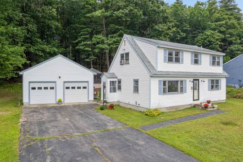 23 Shady Ln, Nashua, NH, 03062-2327 | Card Image