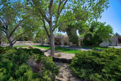 9506 Dancing River Dr Nw, Albuquerque, NM, 87114-4100 | Card Image